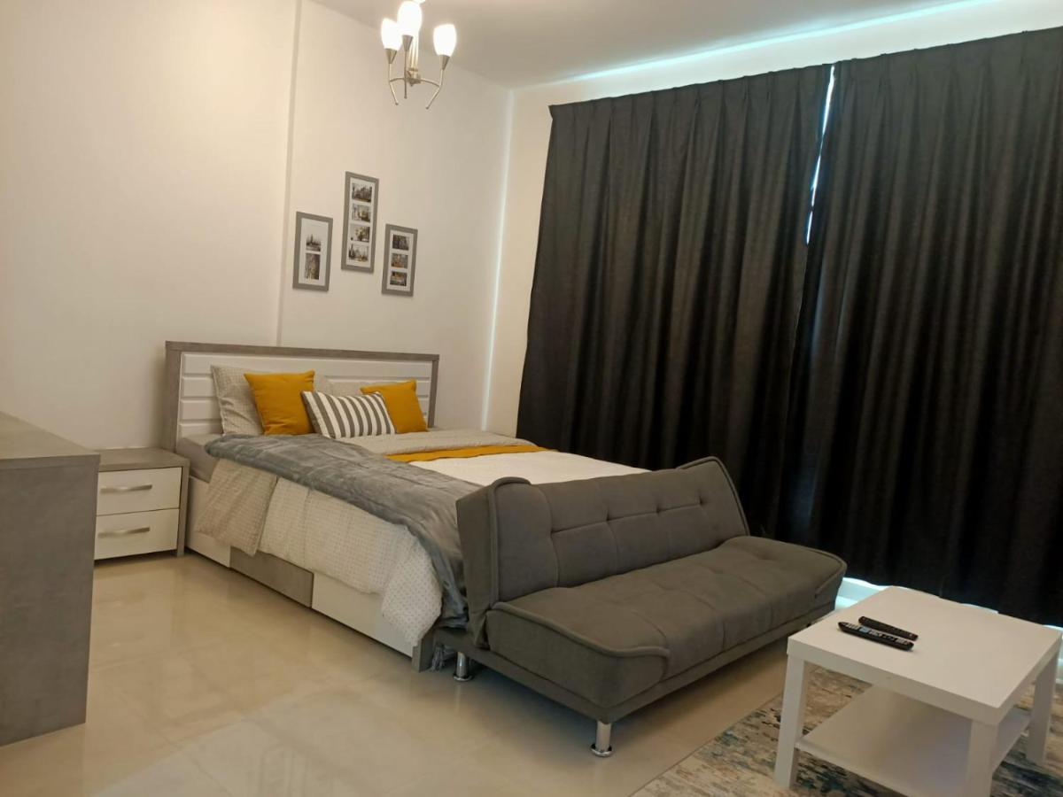 Apartamento Al Alkeem Heights Ras al-Khaimah Exterior foto