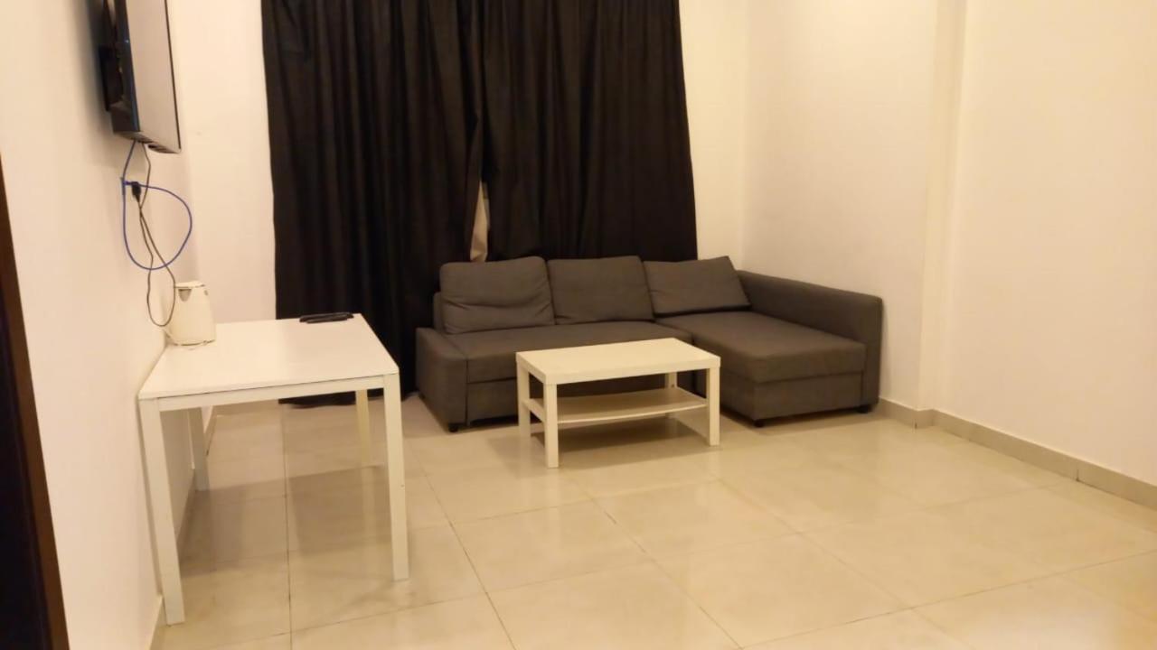 Apartamento Al Alkeem Heights Ras al-Khaimah Exterior foto