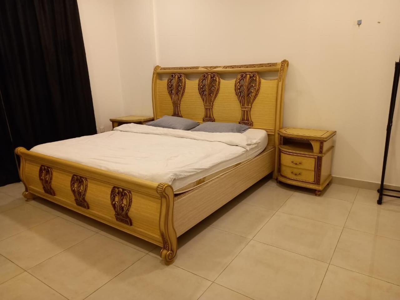 Apartamento Al Alkeem Heights Ras al-Khaimah Exterior foto